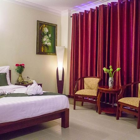 V N E Hotel Phnom Penh Eksteriør bilde