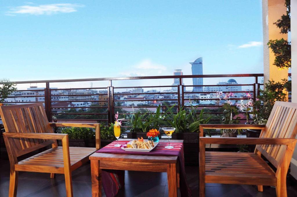 V N E Hotel Phnom Penh Eksteriør bilde