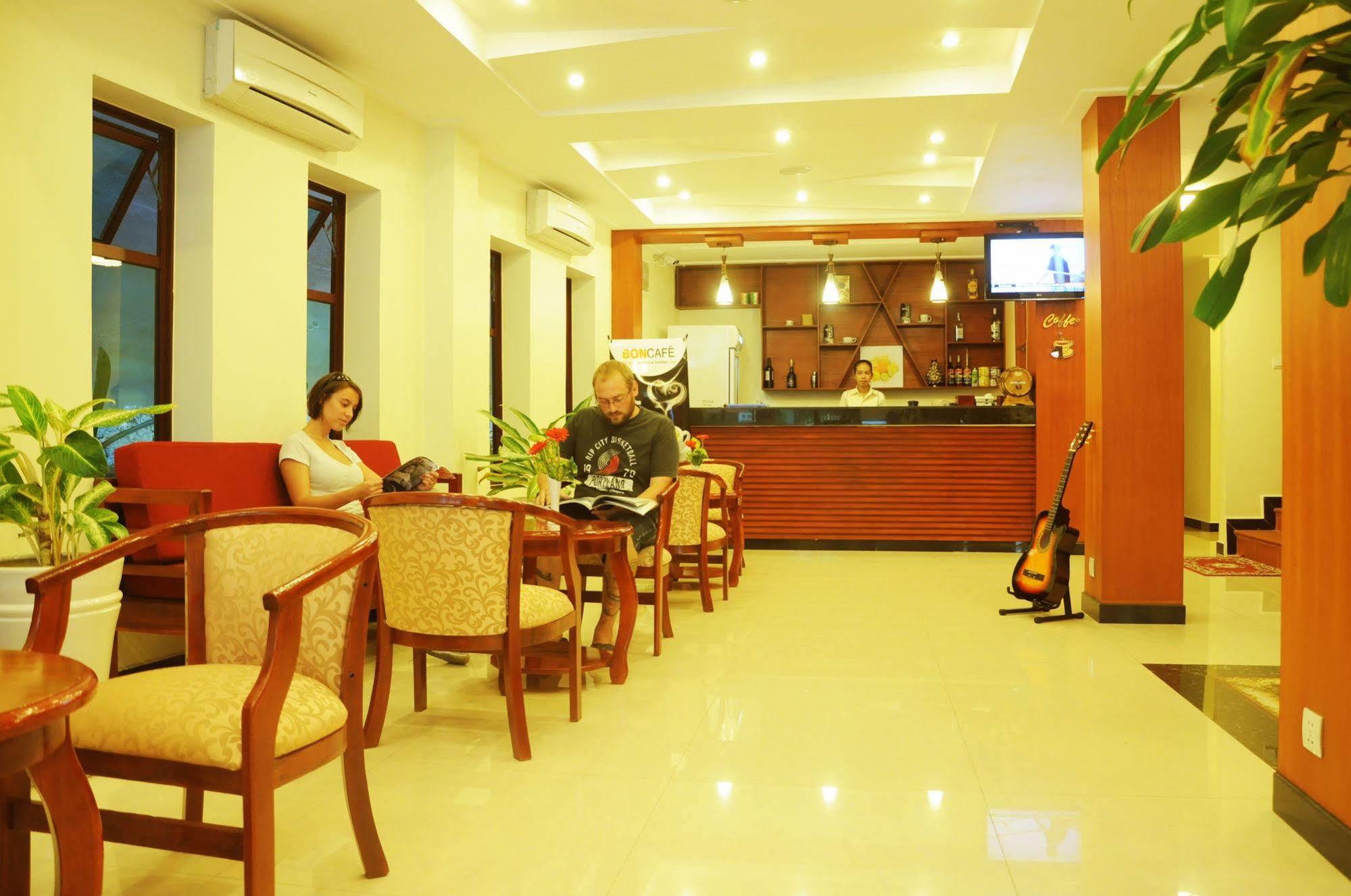 V N E Hotel Phnom Penh Eksteriør bilde