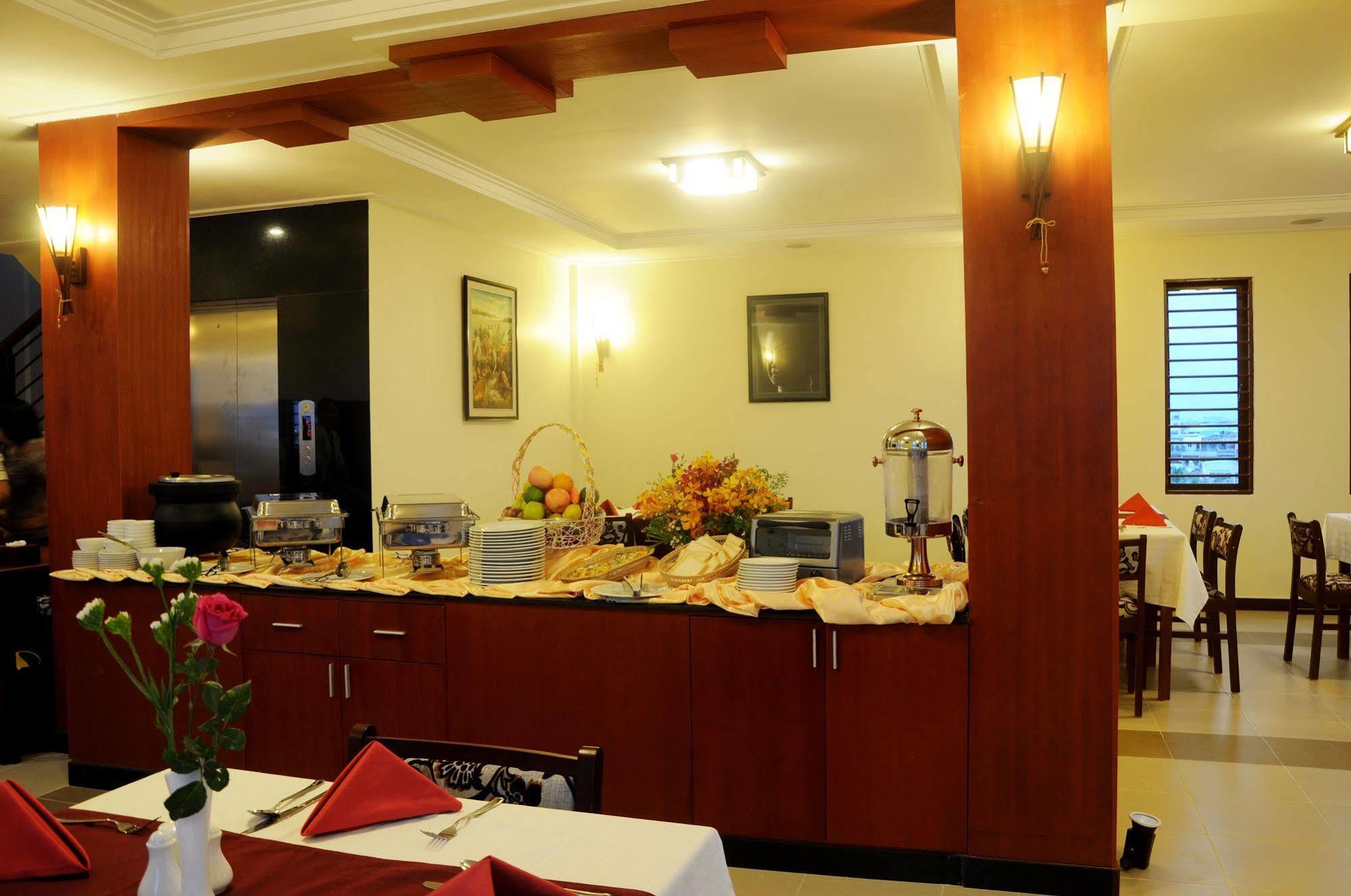 V N E Hotel Phnom Penh Eksteriør bilde