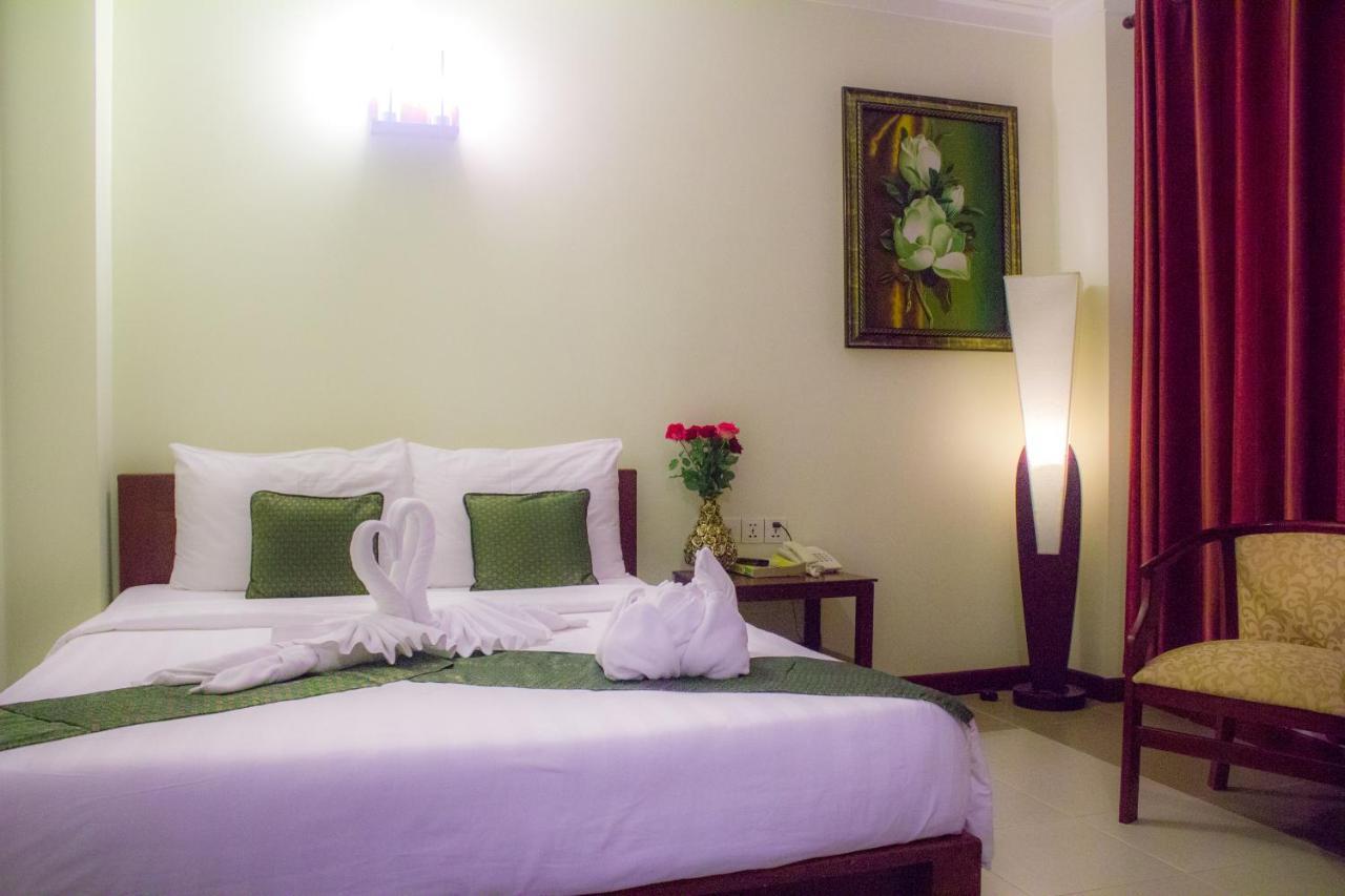 V N E Hotel Phnom Penh Eksteriør bilde