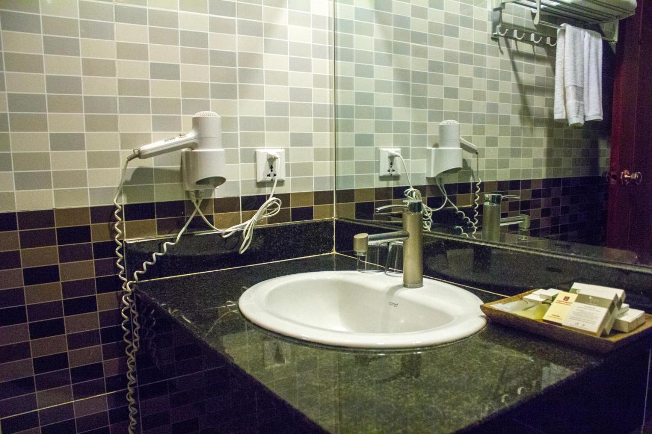 V N E Hotel Phnom Penh Eksteriør bilde